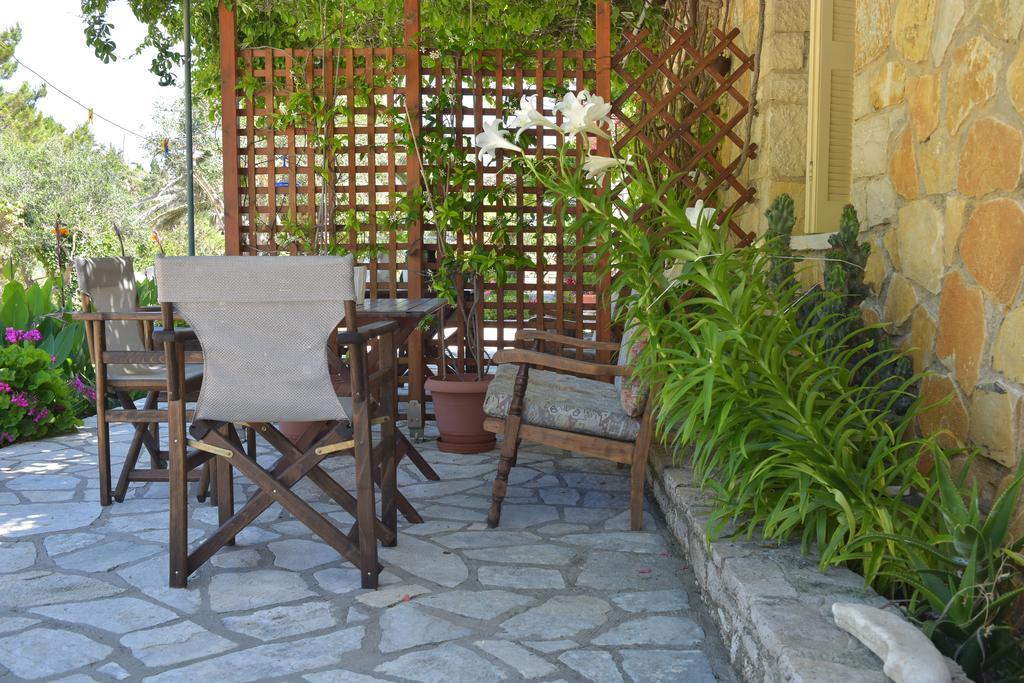 Paxos Santa Marina Villas Gaios Extérieur photo